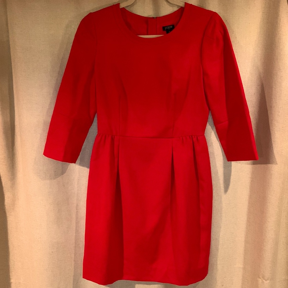 Red 3/4 sleeved dress